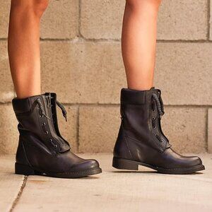 Vintage Foundry Co Women's Filo Handmade Low Heel Ankle Boots Adjustable Laces 7